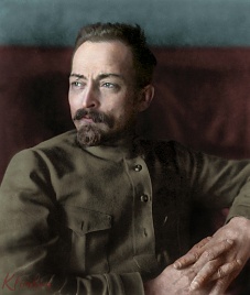 Дзержинский в кабинете Дзержинский в кабинете